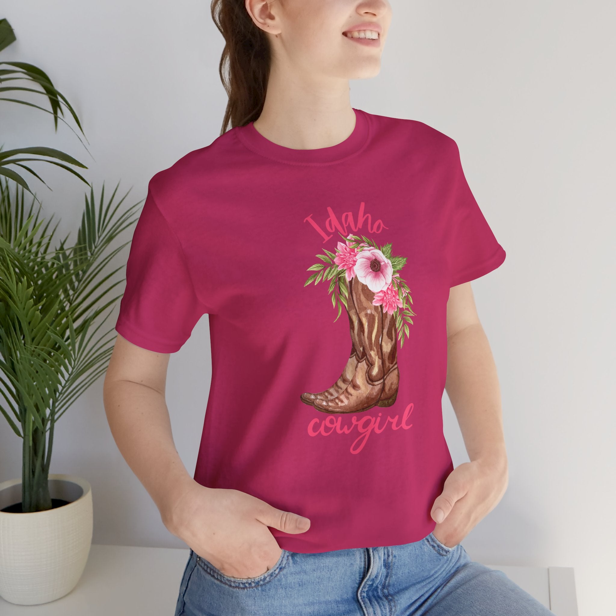 Idaho Cowgirl Graphic Tee | Stylish Unisex Short Sleeve Shirt for Western Lovers