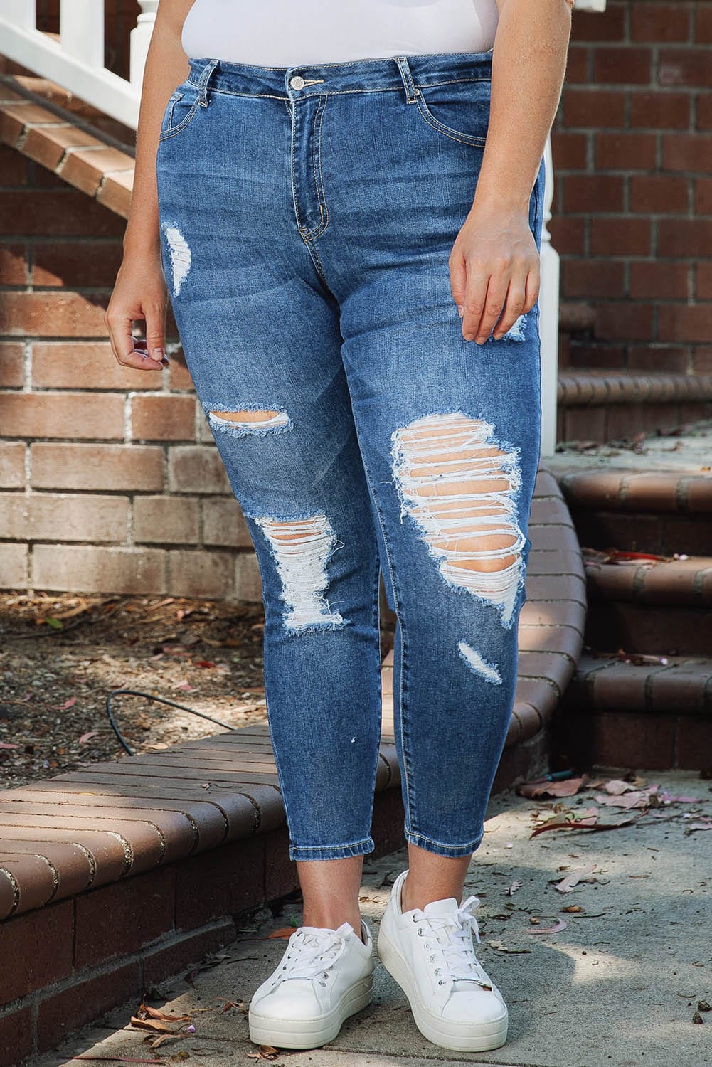 Trendsi Jeans Medium / 1X Plus Size Distressed Skinny Jeans