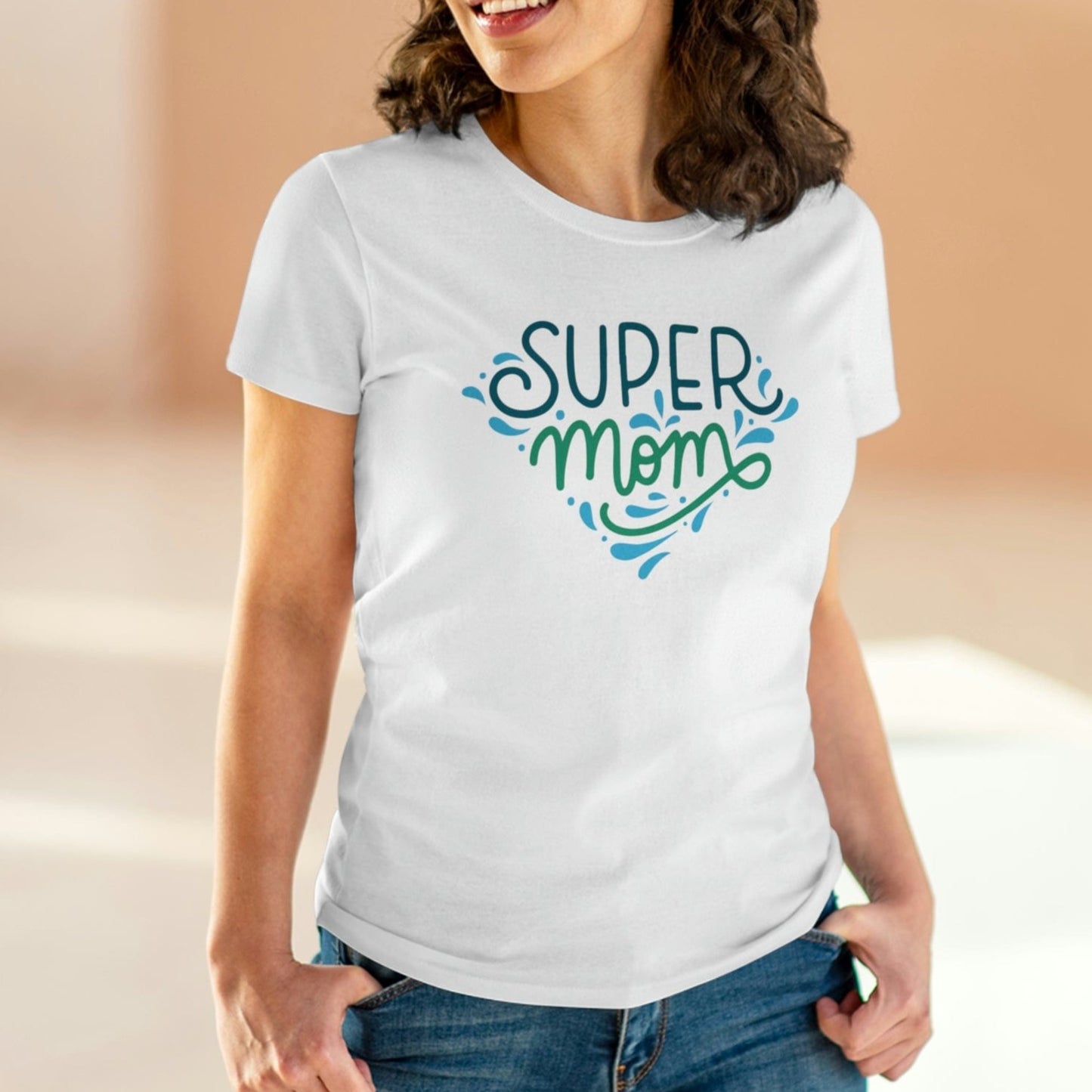 Printify T-Shirt Super Mom - Women's Midweight Cotton Tee