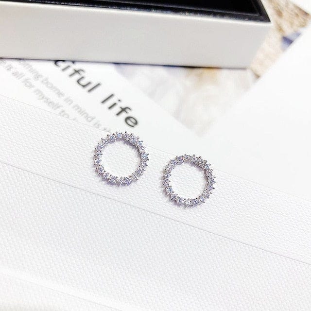 Ming Trendy Store Earrings Platinum Plated Delicate CZ Circle Wreath Stud Earrings - 2 Colors