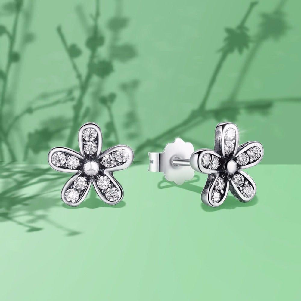 Spruced Roost Earrings Lovely .925 Sterling Silver Daisy Stud Earrings With Clear CZ setting