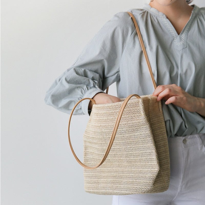 Spruced Roost Handbag Martha's Vineyard Durable Weave Straw Beach Bag - 2 Colors